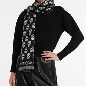 ALEXANDER MCQUEEN Skull Print Wool Scarf Reversible BNWT Black Oyster